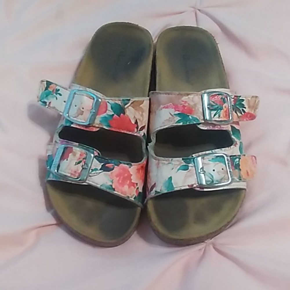 Floral sandals